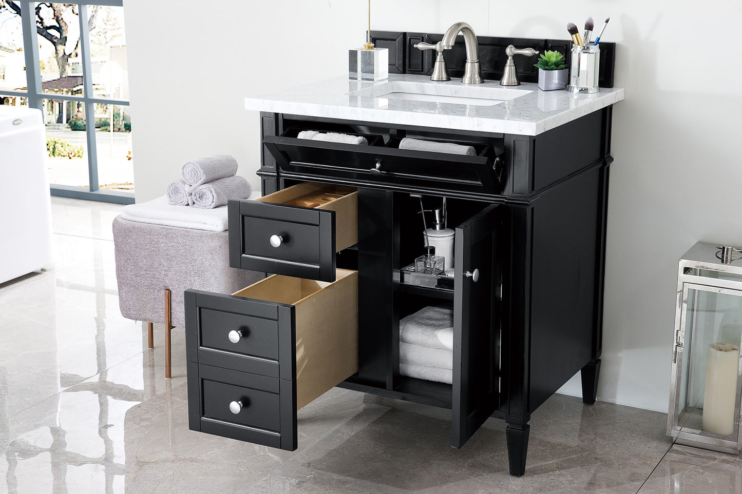 James Martin Brittany 30" Single Vanity with 3 CM Countertop
