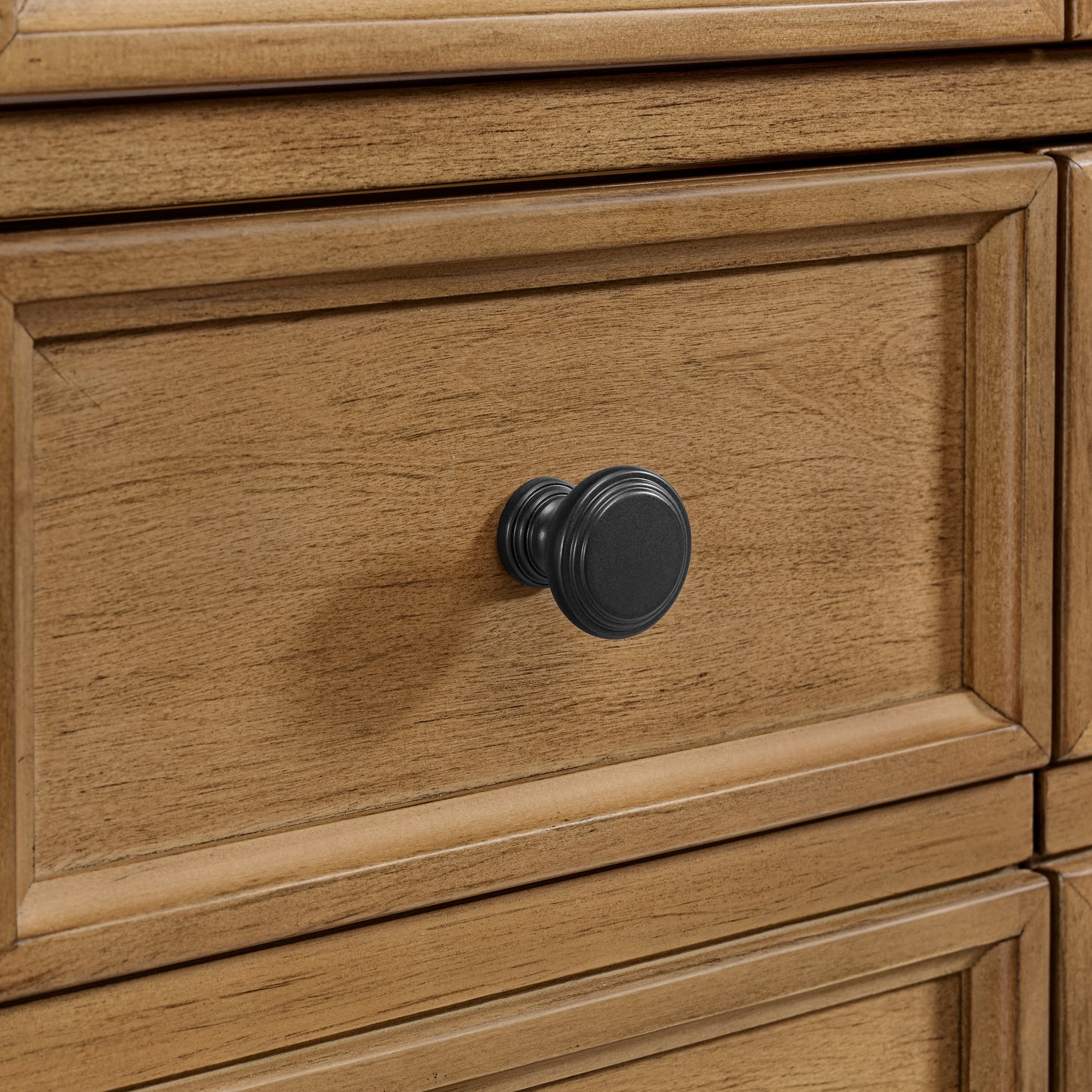James Martin Malibu 36" Single Vanity, Amber Birch w/ Single Hole 3 CM White Zeus Top & Backsplash - Luxe Bathroom Vanities