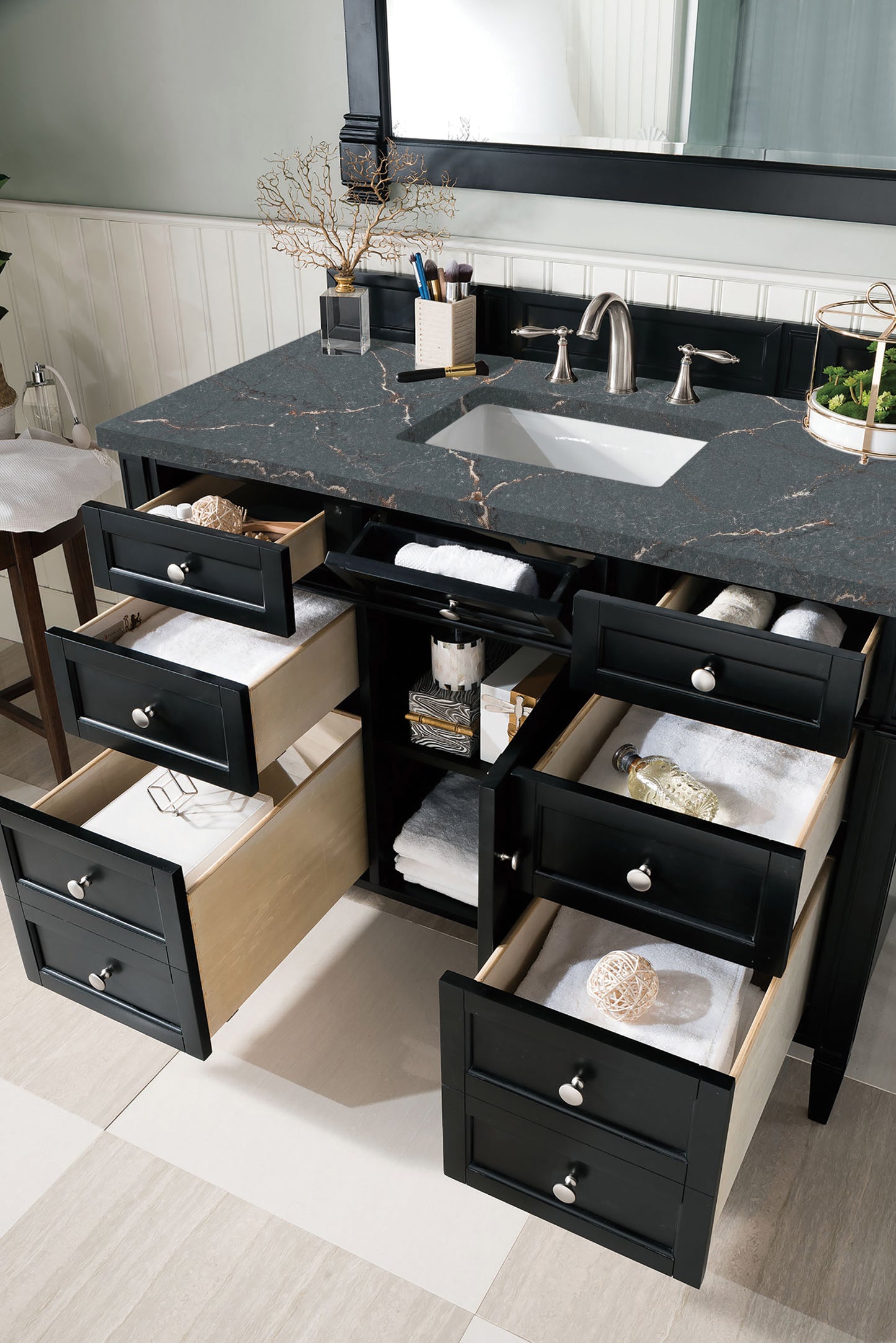 James Martin Brittany 48" Single Vanity with 3 CM Countertop & FreePower Wireless Charger