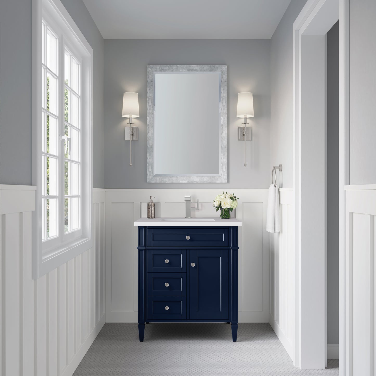 James Martin Brittany 30" Single Vanity with Single Hole 3 CM White Zeus Silestone Top & Backsplash