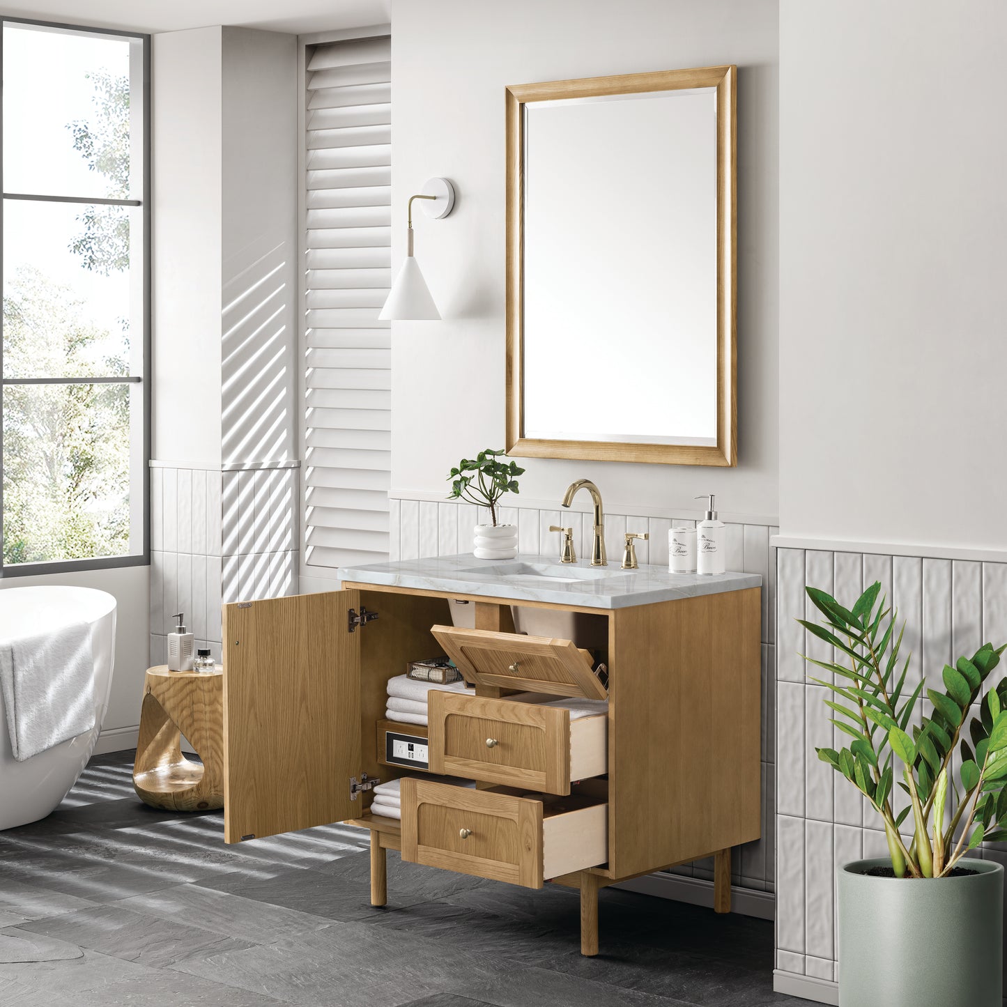 James Martin Laurent 36" Single Vanity with 3 CM Countertop