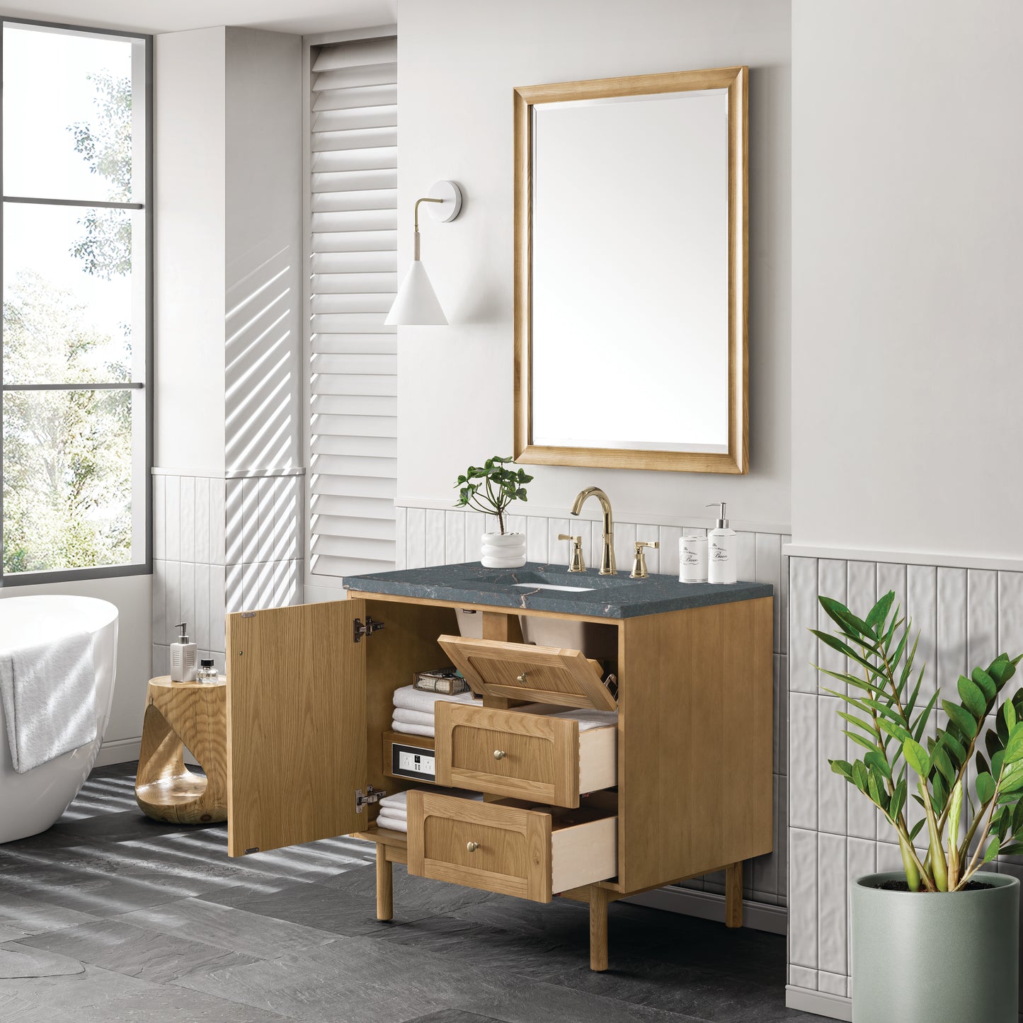 James Martin Laurent 36" Single Vanity with 3 CM Countertop