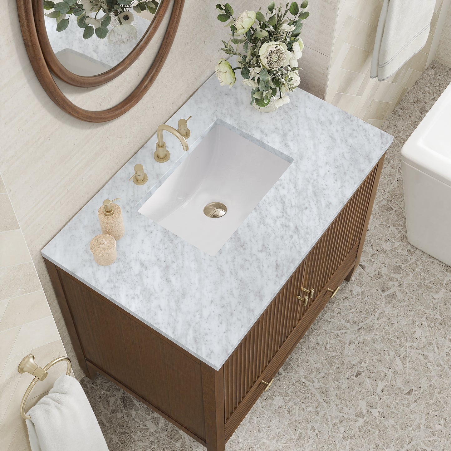 James Martin Myrrin 36" Single Vanity with 3 CM Countertop
