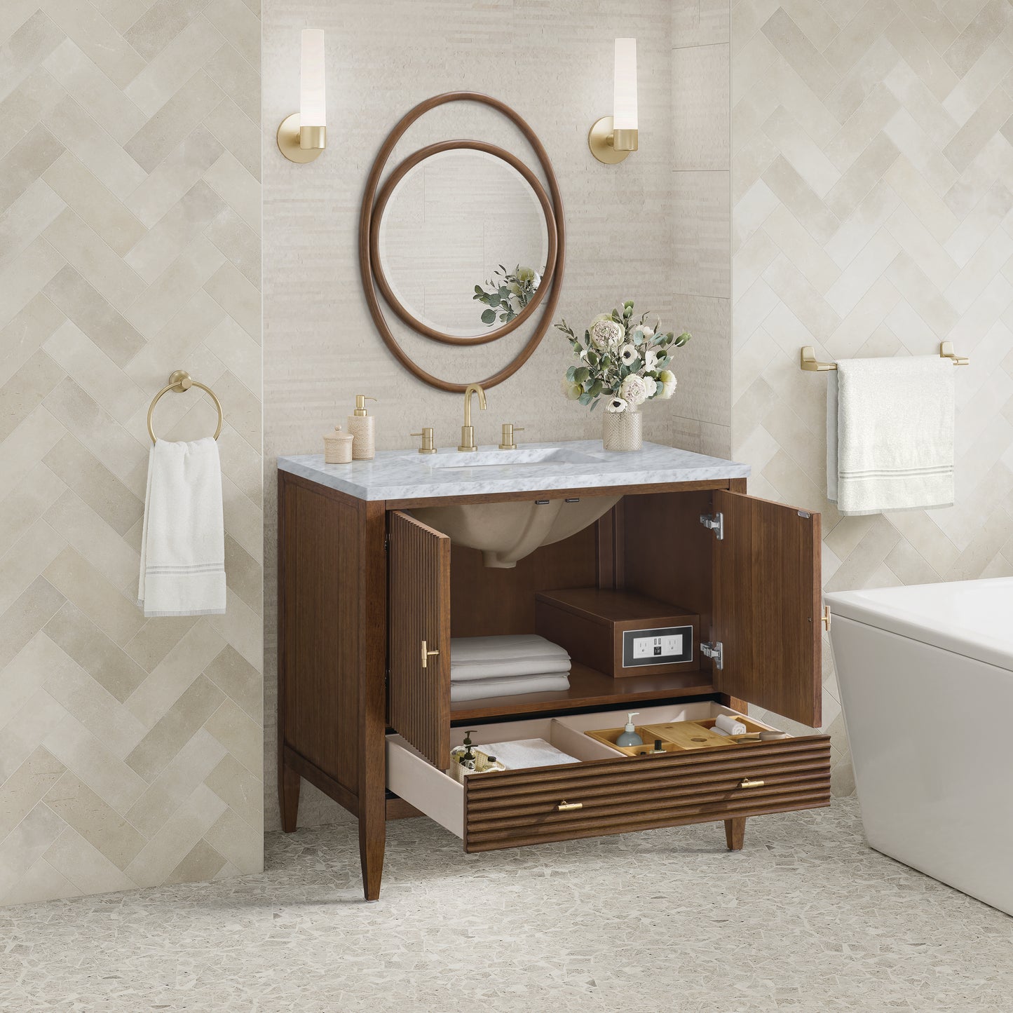 James Martin Myrrin 36" Single Vanity with 3 CM Countertop