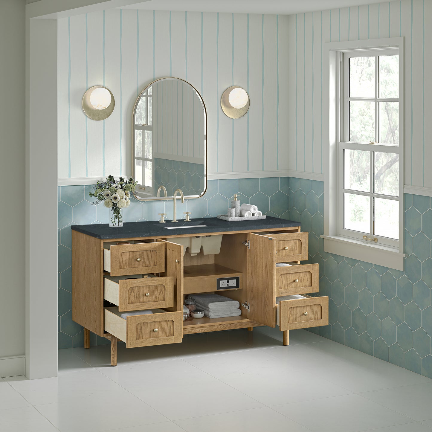 James Martin Laurent 60" Single Vanity with 3 CM Countertop