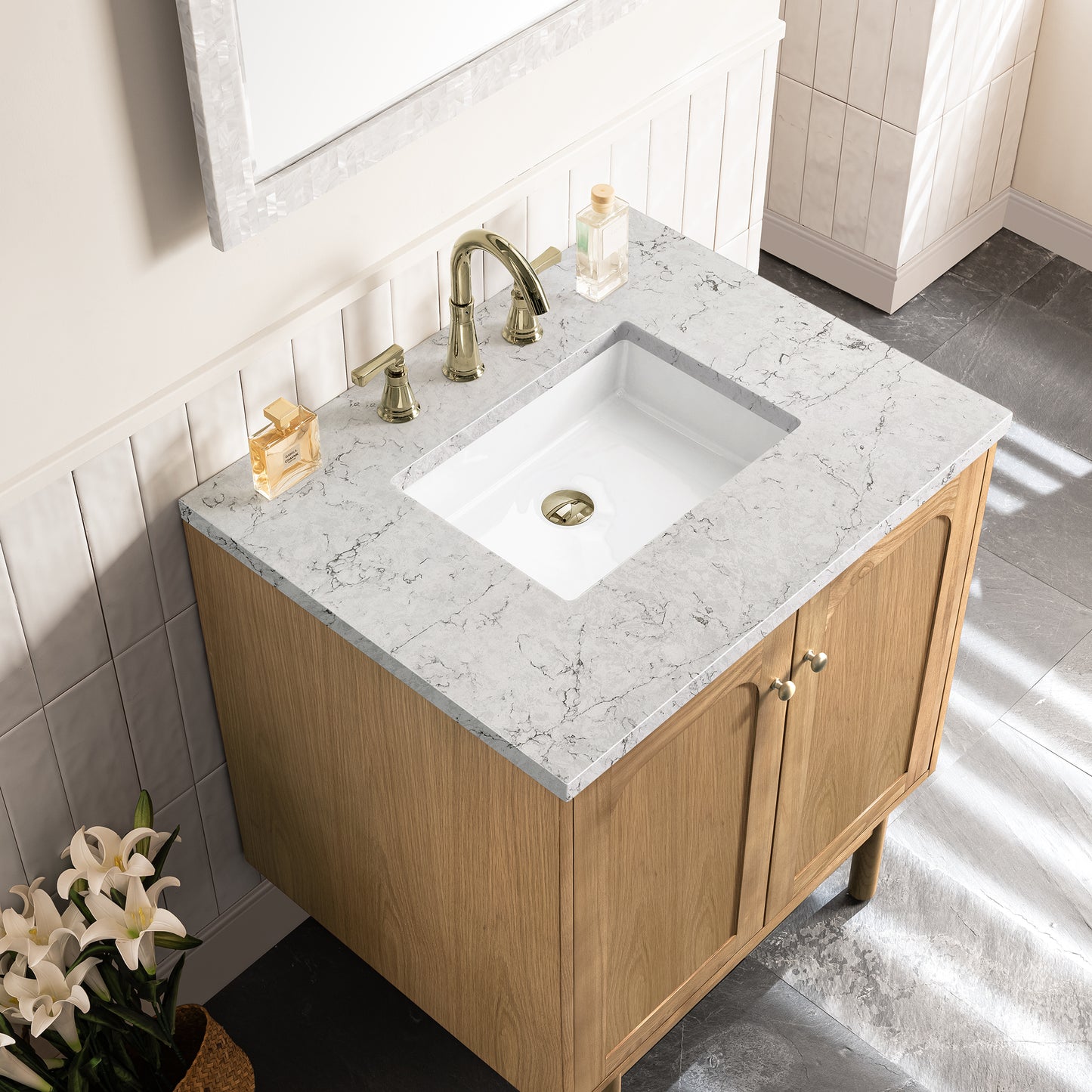James Martin Laurent 30" Single Vanity with 3 CM Countertop