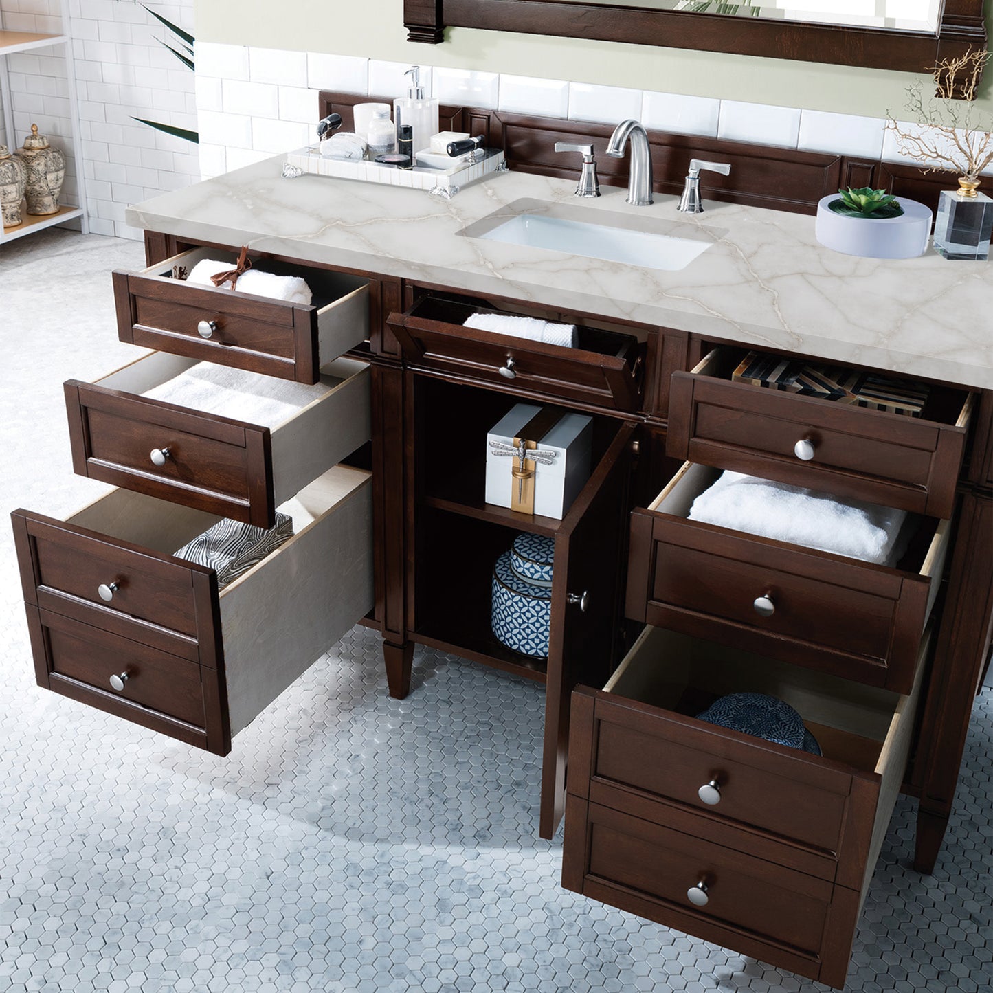 James Martin Brittany 60" Single Vanity with 3 CM Countertop & FreePower Wireless Charger