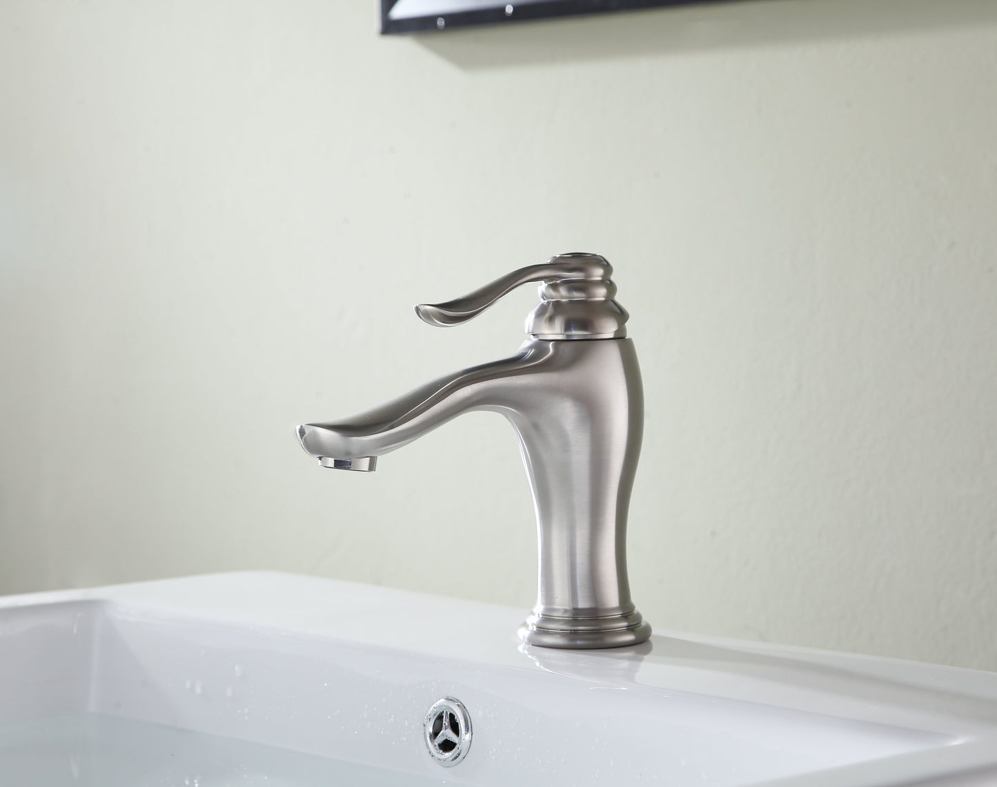 Anfore Single Hole Single Handle Bathroom Faucet - Luxe Bathroom Vanities