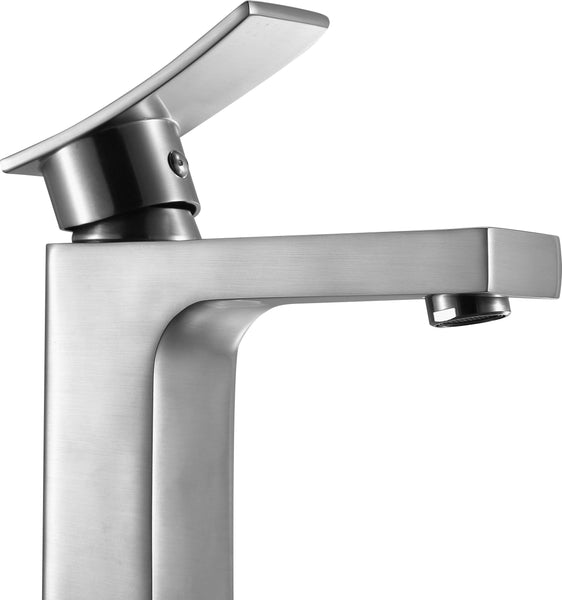 Promenade Single Hole Single Handle Bathroom Faucet - Luxe Bathroom Vanities